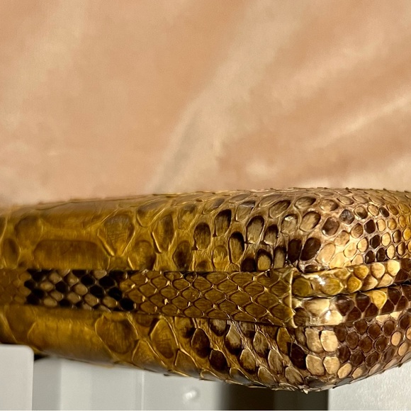 Oscar De La Renta Python Purse Cabochon bad - Picture 4 of 8